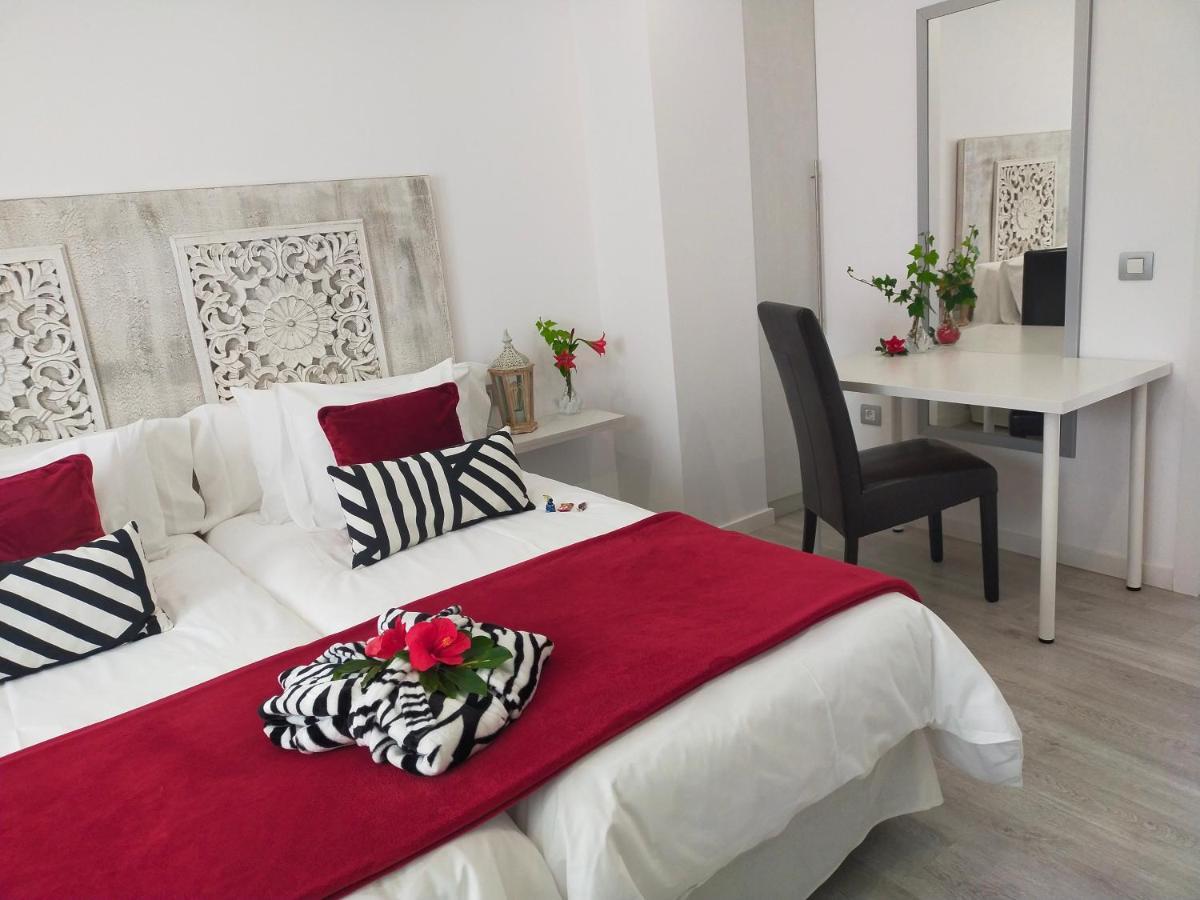 Plaza San Marcos Apartment Icod De Los Vinos Luaran gambar