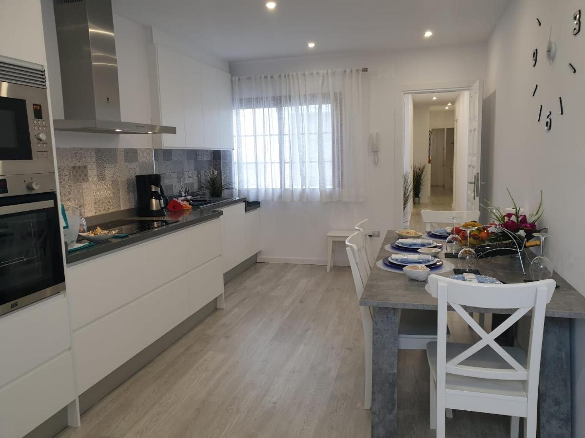 Plaza San Marcos Apartment Icod De Los Vinos Luaran gambar